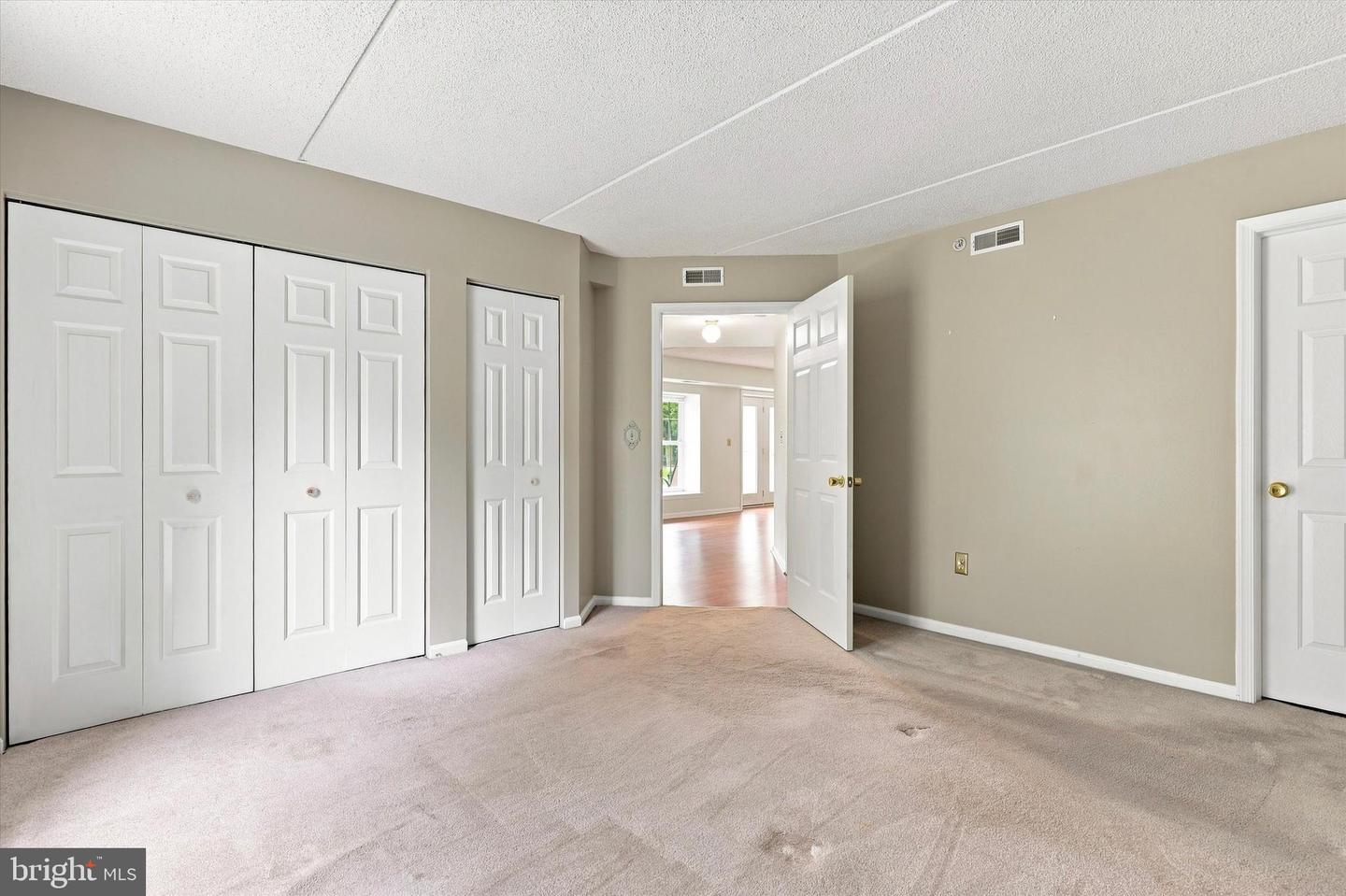 501 Brandon Rd Property Photo 16