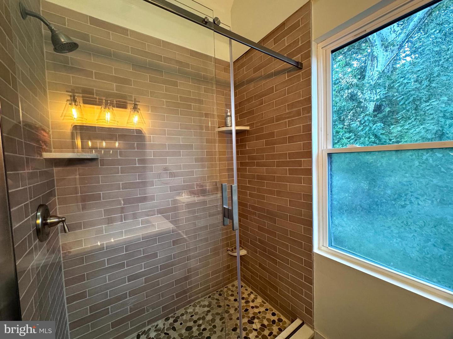 303 Tregaron Rd Property Photo 18
