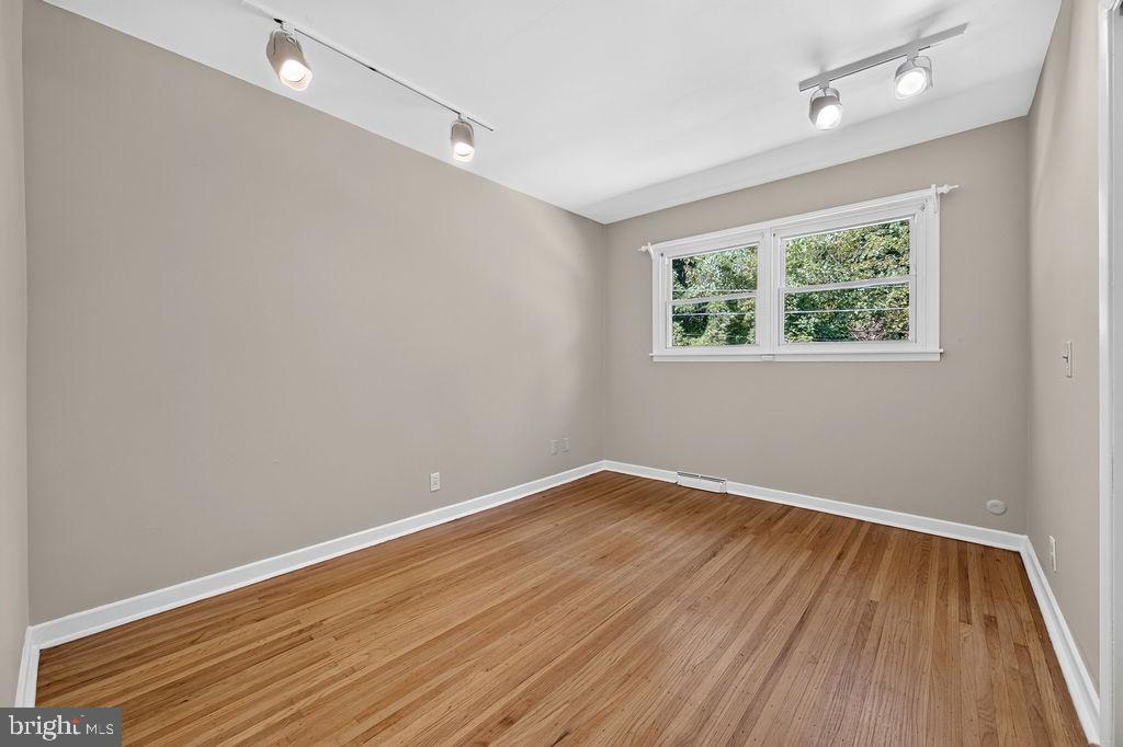 840 Pembroke Rd Property Photo 22