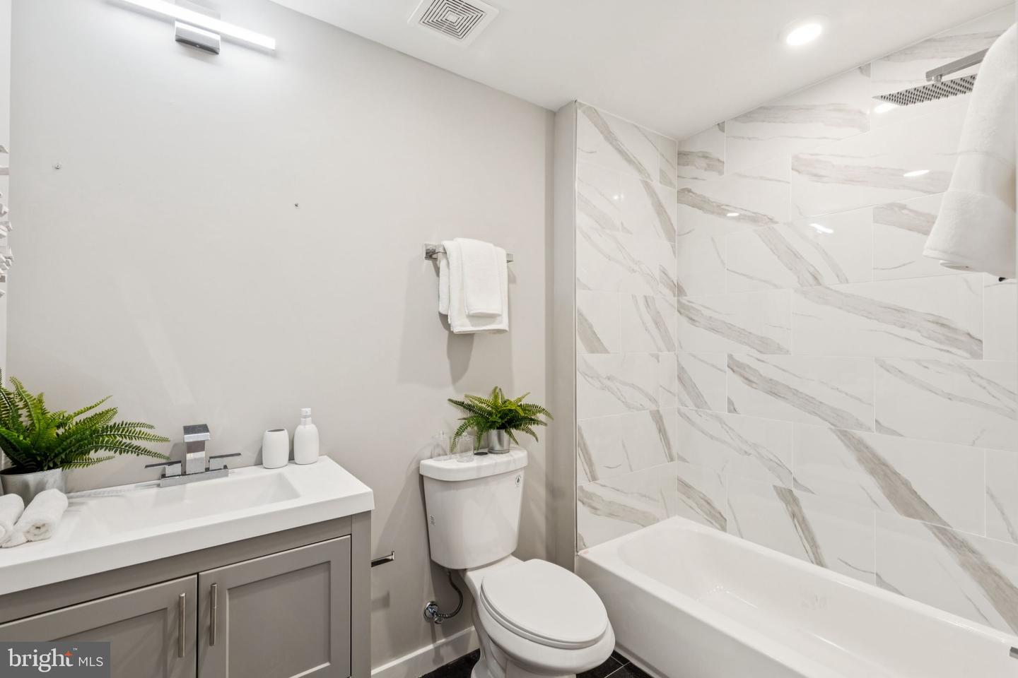 203 Haverford Ave #203 Property Photo 22