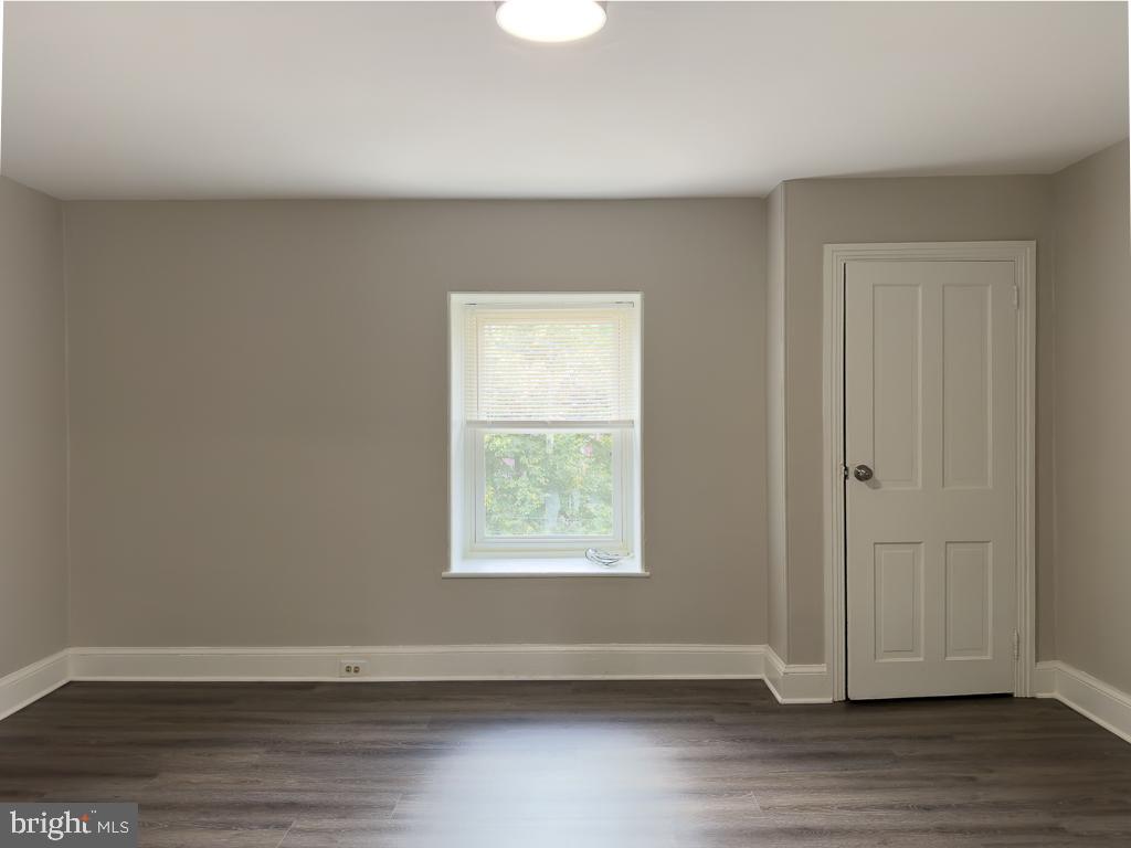 332 Chestnut St #2 Property Photo 18