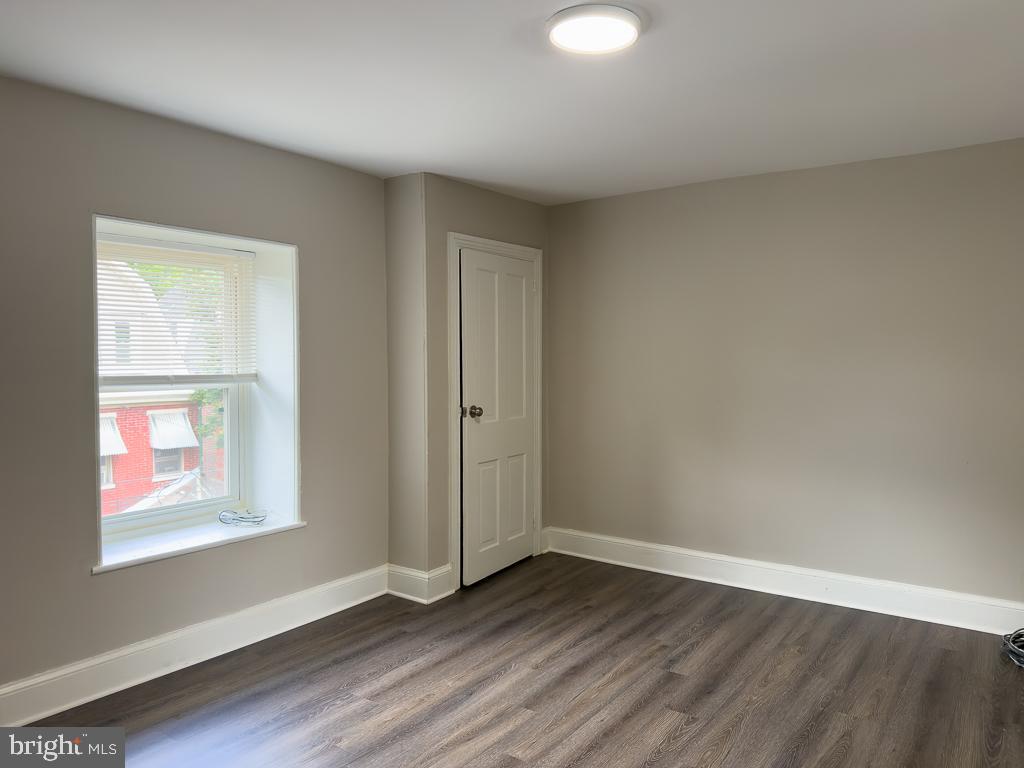 332 Chestnut St #2 Property Photo 19
