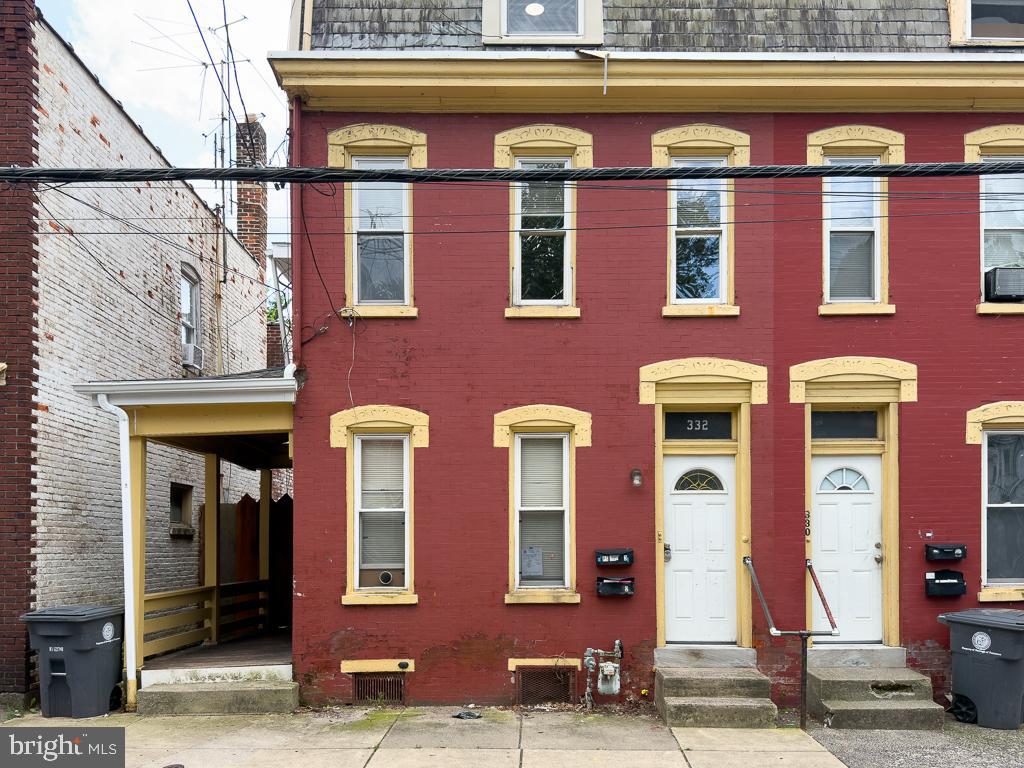 332 Chestnut St #2 Property Photo 26