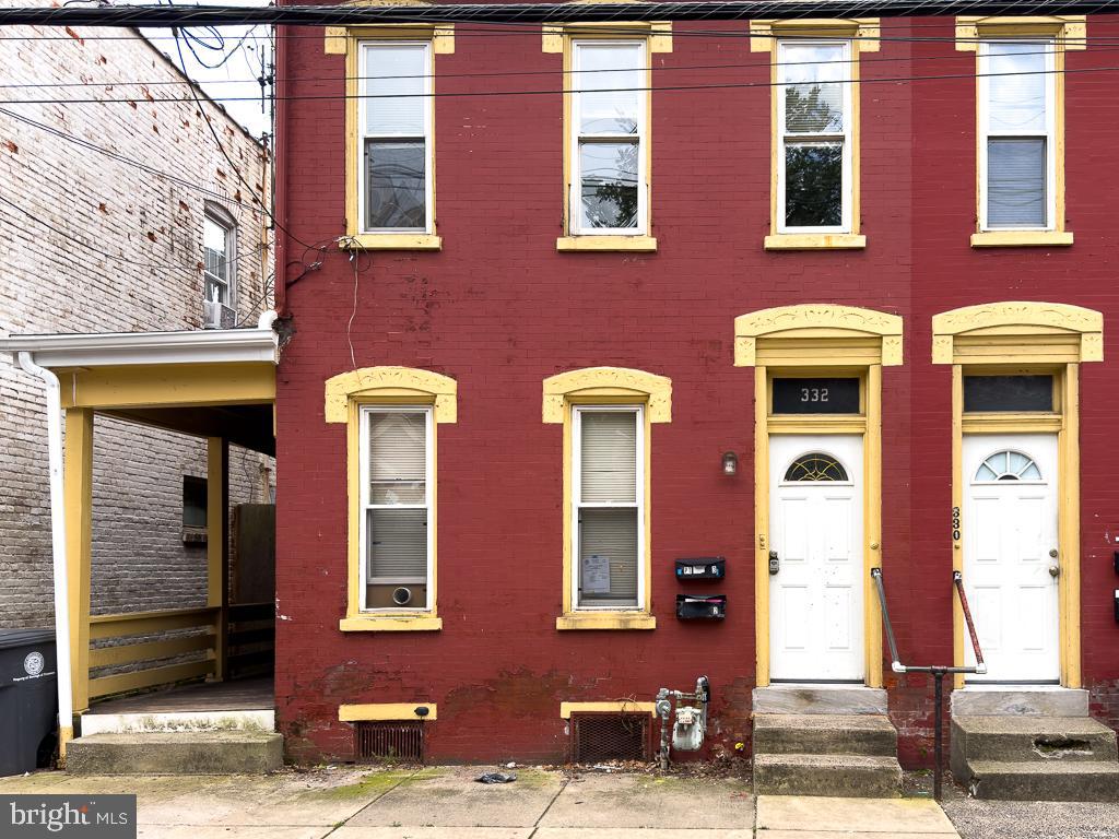 332 Chestnut St #2 Property Photo 27