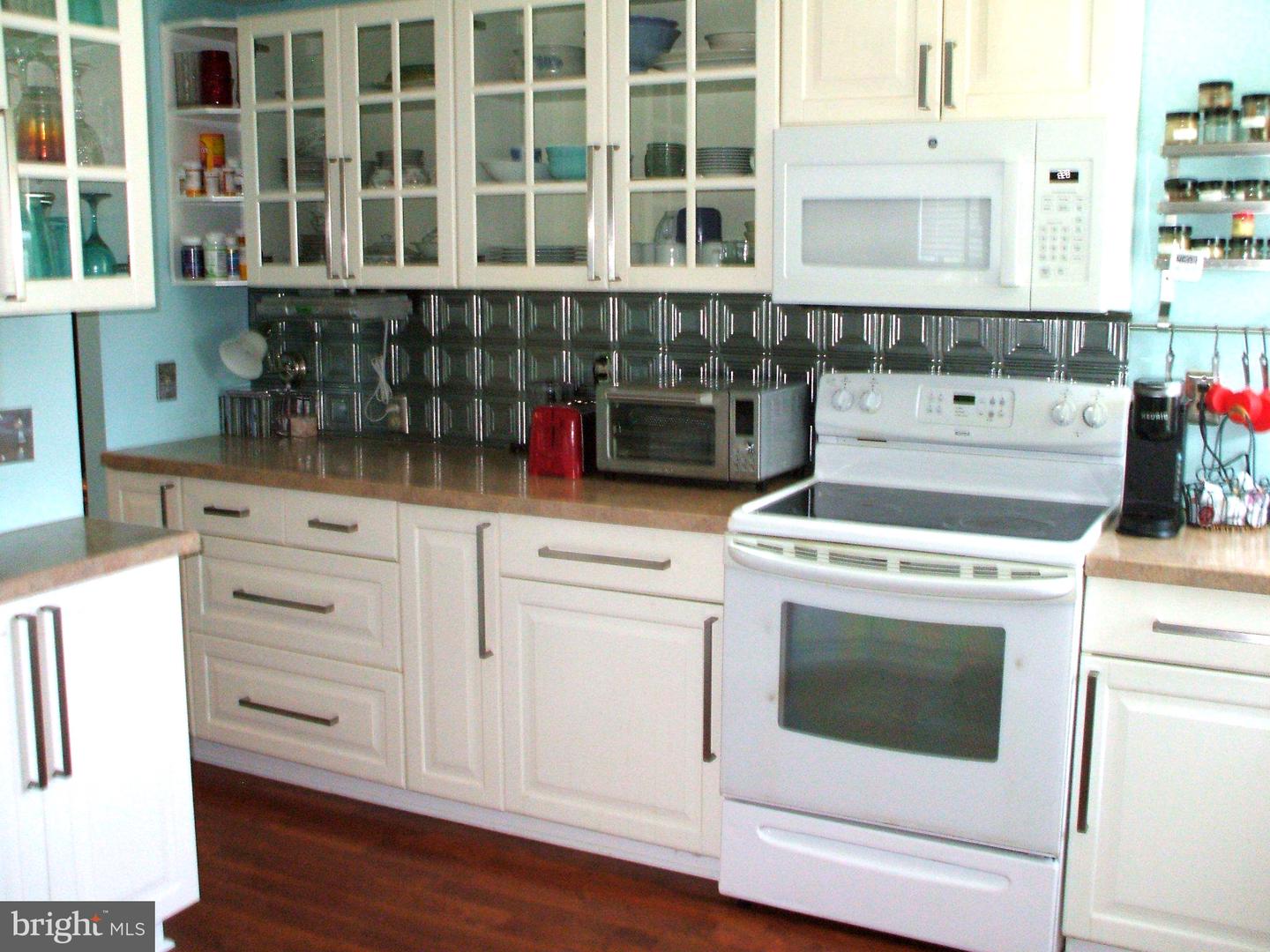 20 Chestnut Ct E Property Photo 11