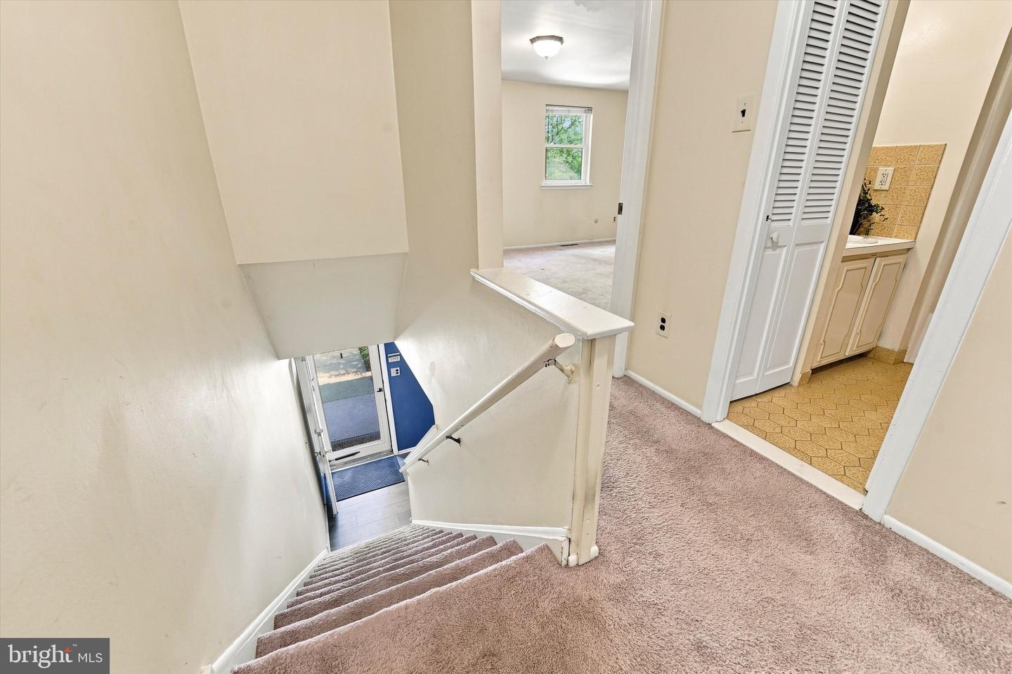 310 Woodside Cir Property Photo 15