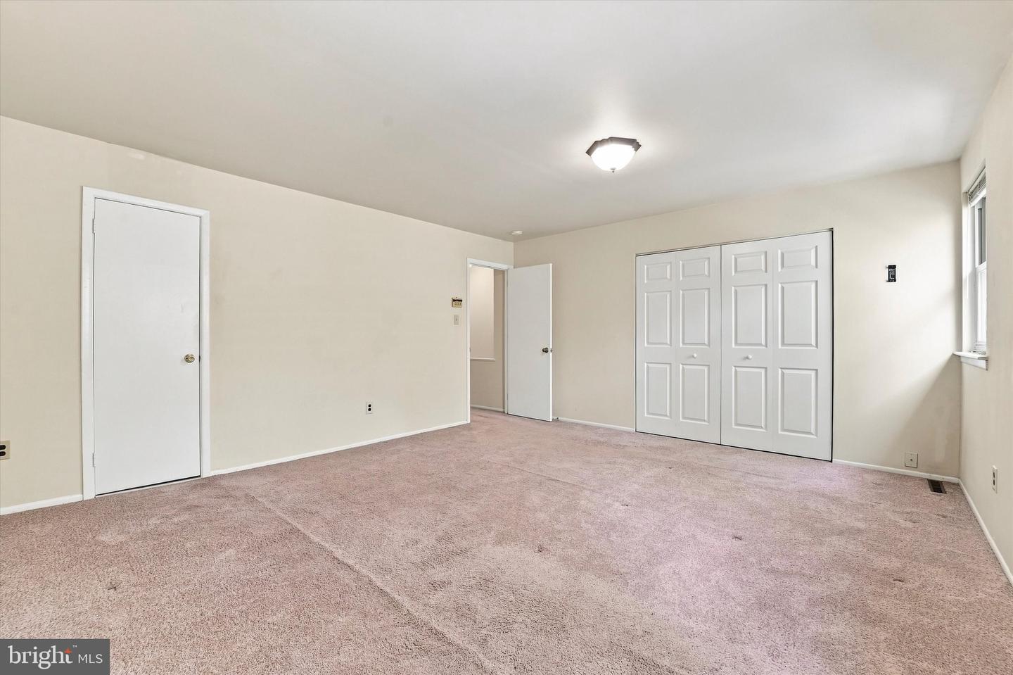 310 Woodside Cir Property Photo 17