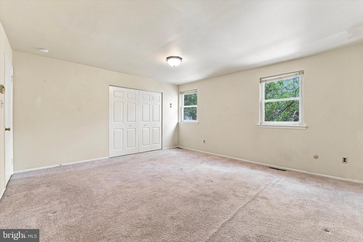 310 Woodside Cir Property Photo 18