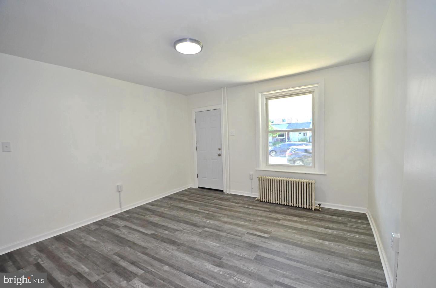 607 N Cannon Ave N # Property Photo 5