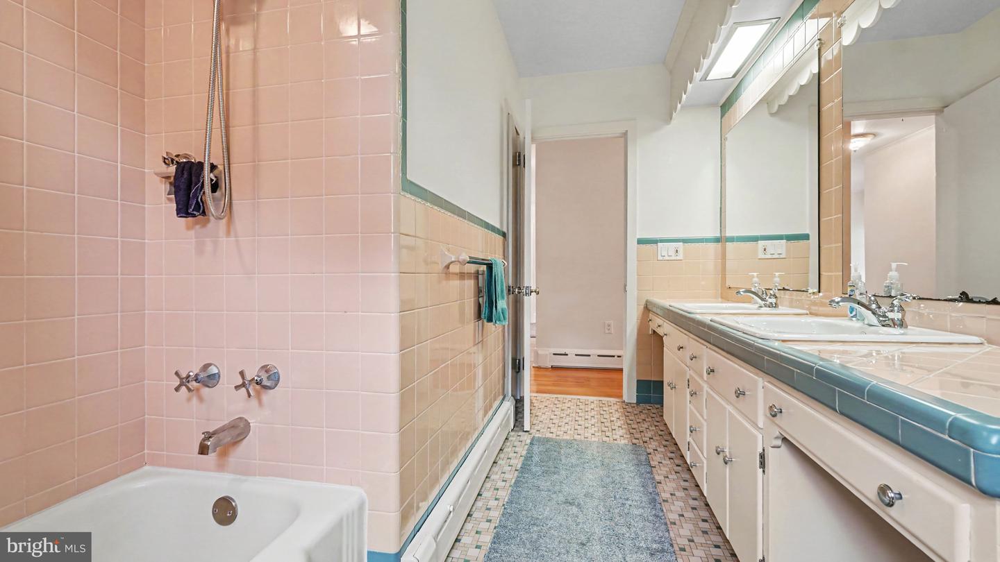 2080 Trumbauer Rd Property Photo 20
