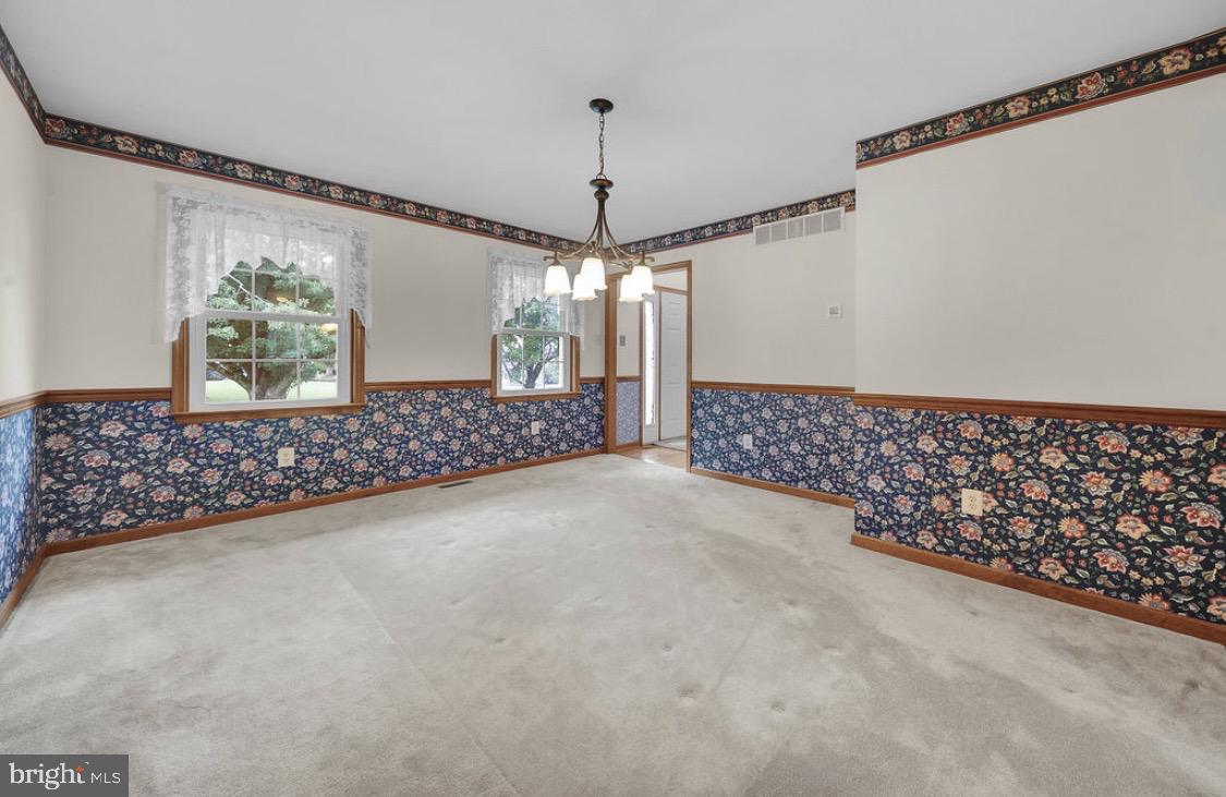 109 Samantha Ln Property Photo 30