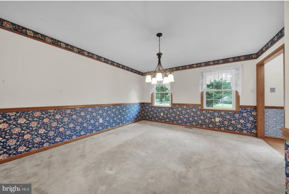 109 Samantha Ln Property Photo 31