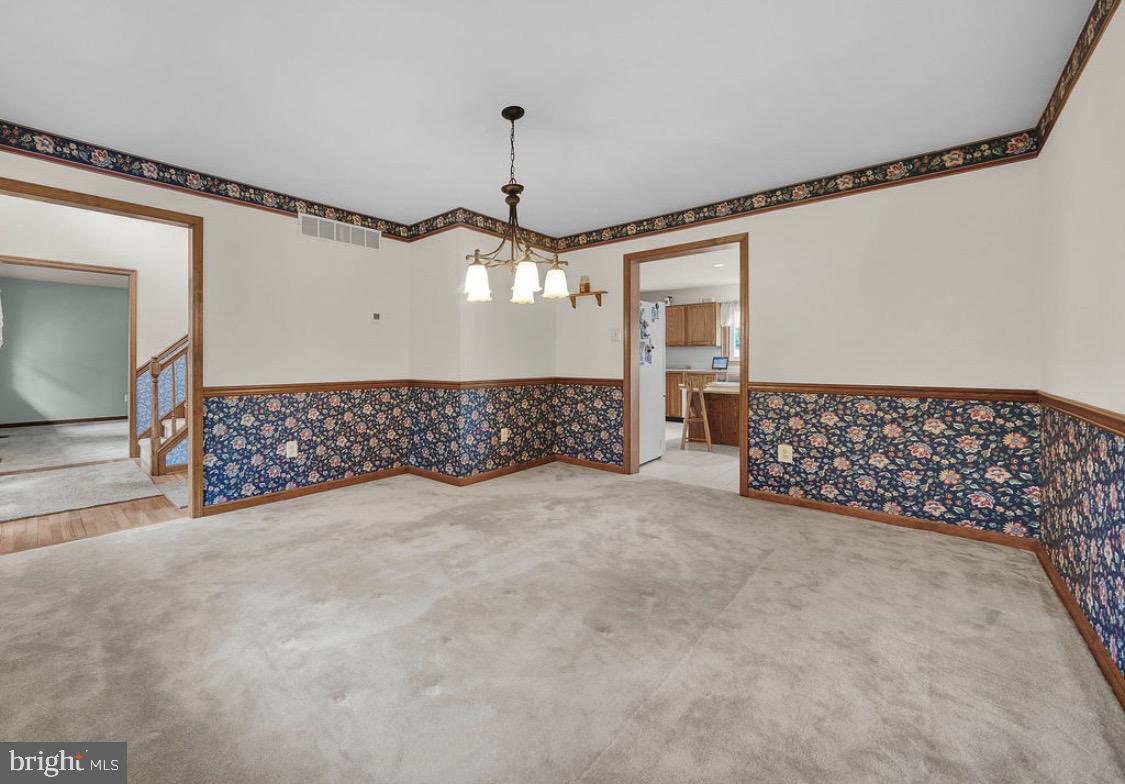 109 Samantha Ln Property Photo 32