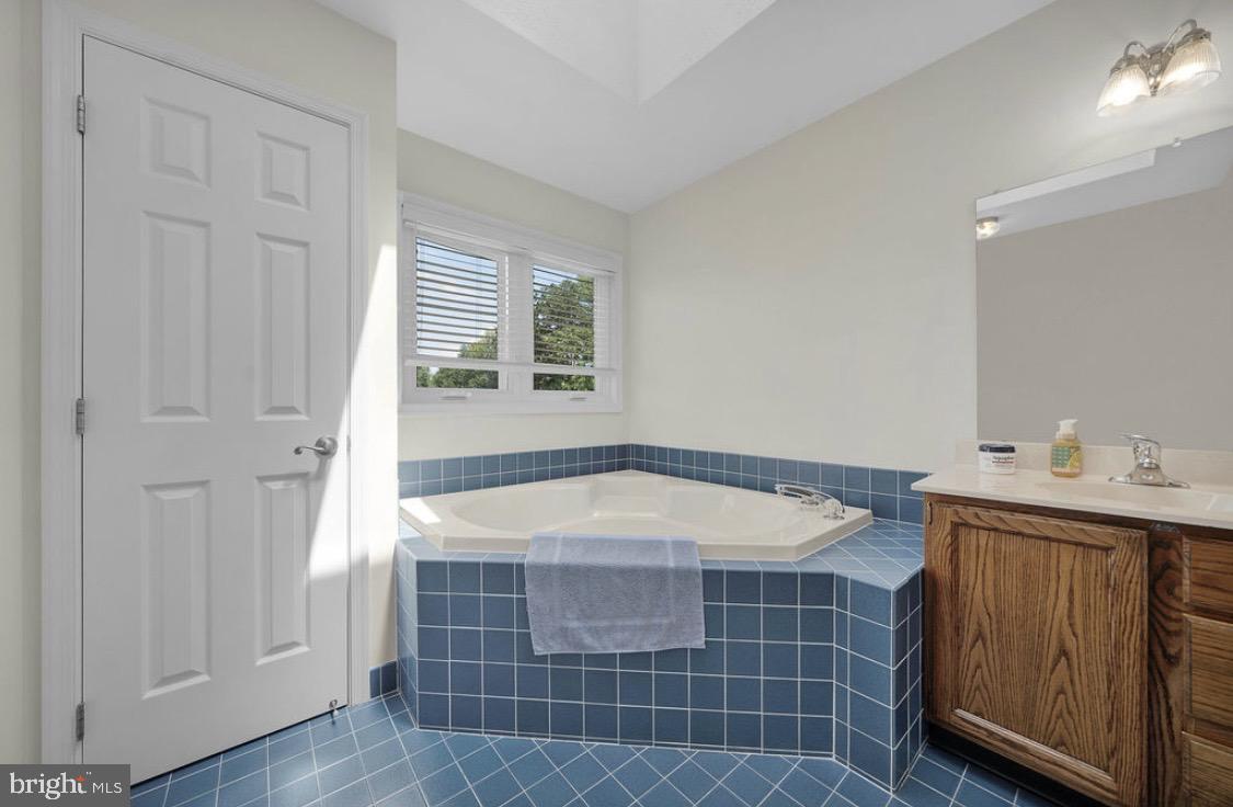 109 Samantha Ln Property Photo 50