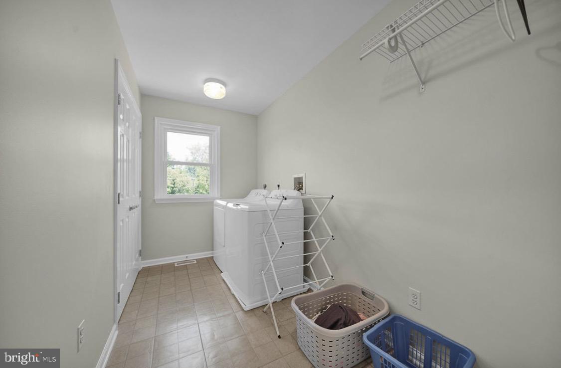 109 Samantha Ln Property Photo 51
