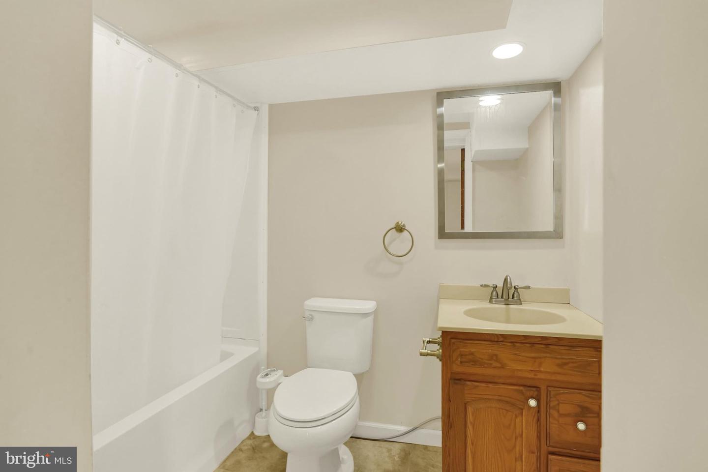 1034 Ethel Ave Property Photo 13