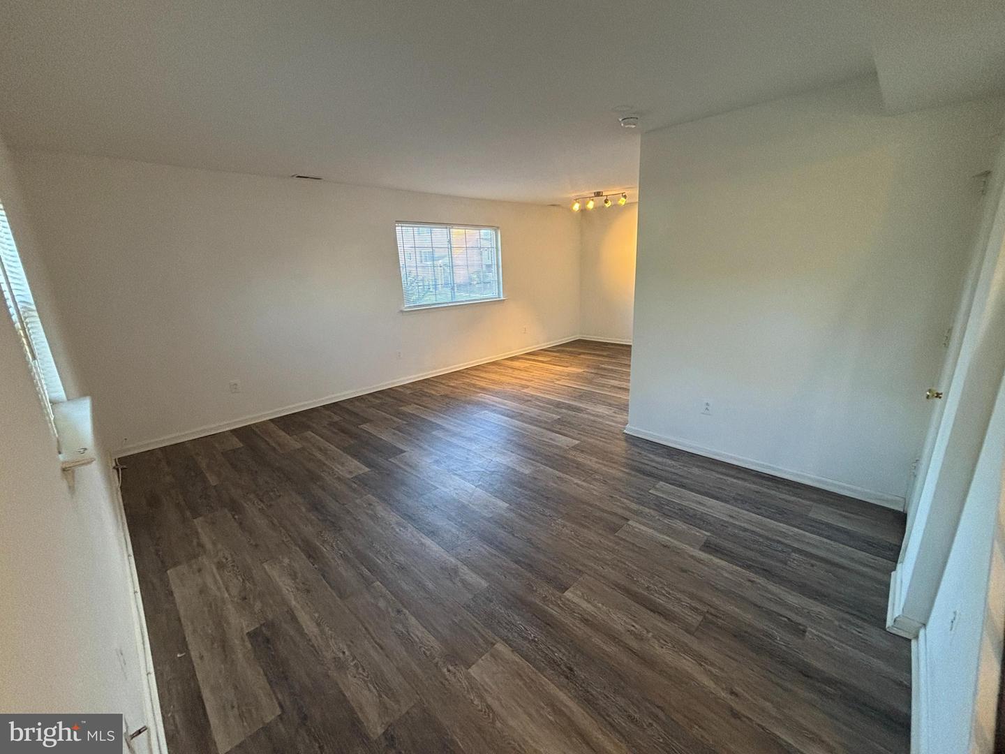 29 Poplar St #d3 Property Photo 6