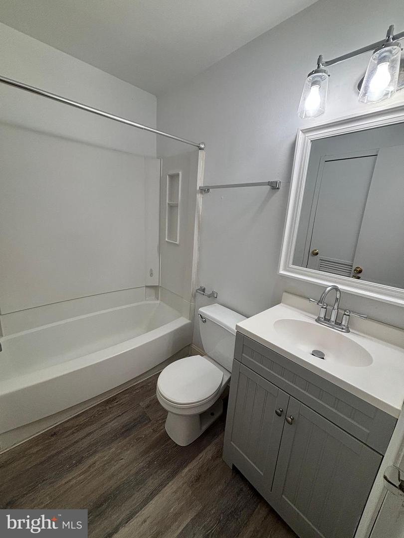 29 Poplar St #d3 Property Photo 11