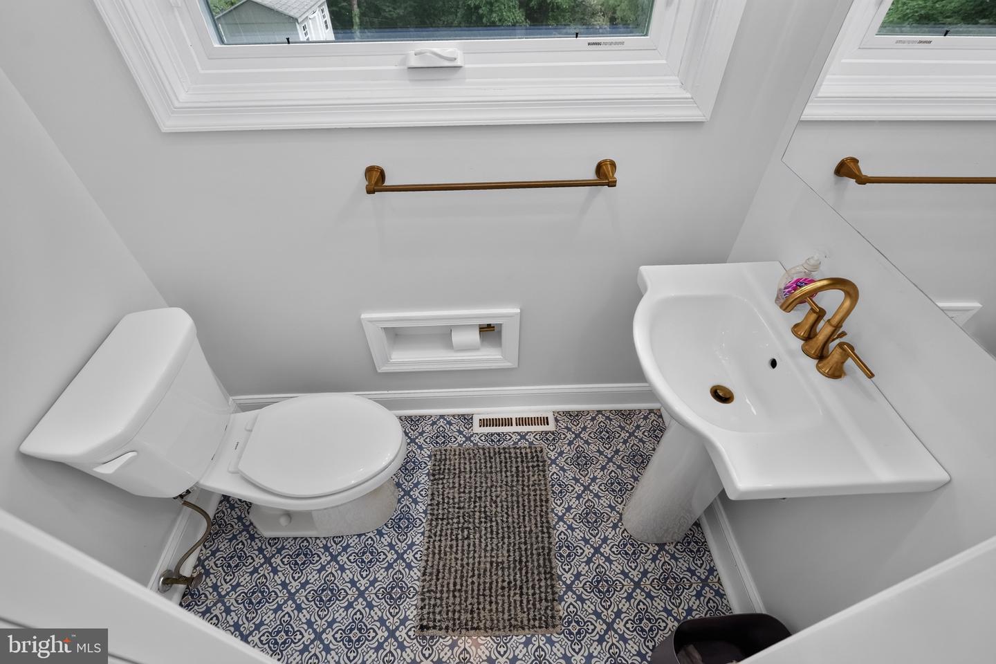 7931 Oak Hill Dr Property Photo 17
