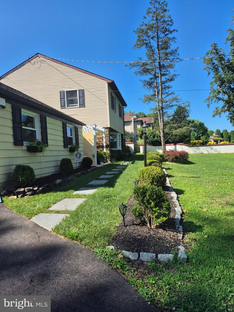 1305 Twining Rd Property Photo 15