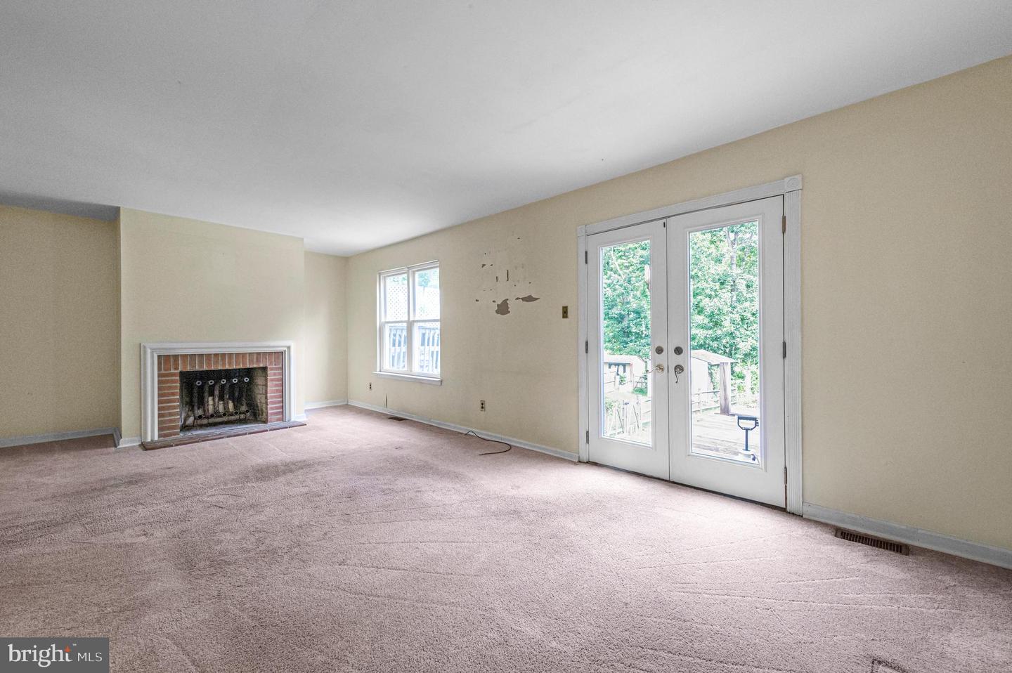 215 Goshen Rd Property Photo 15