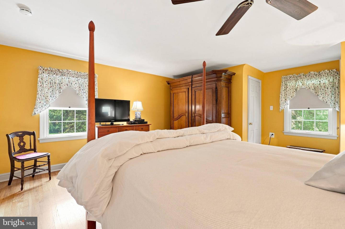 639 Spruce Ln Property Photo 21