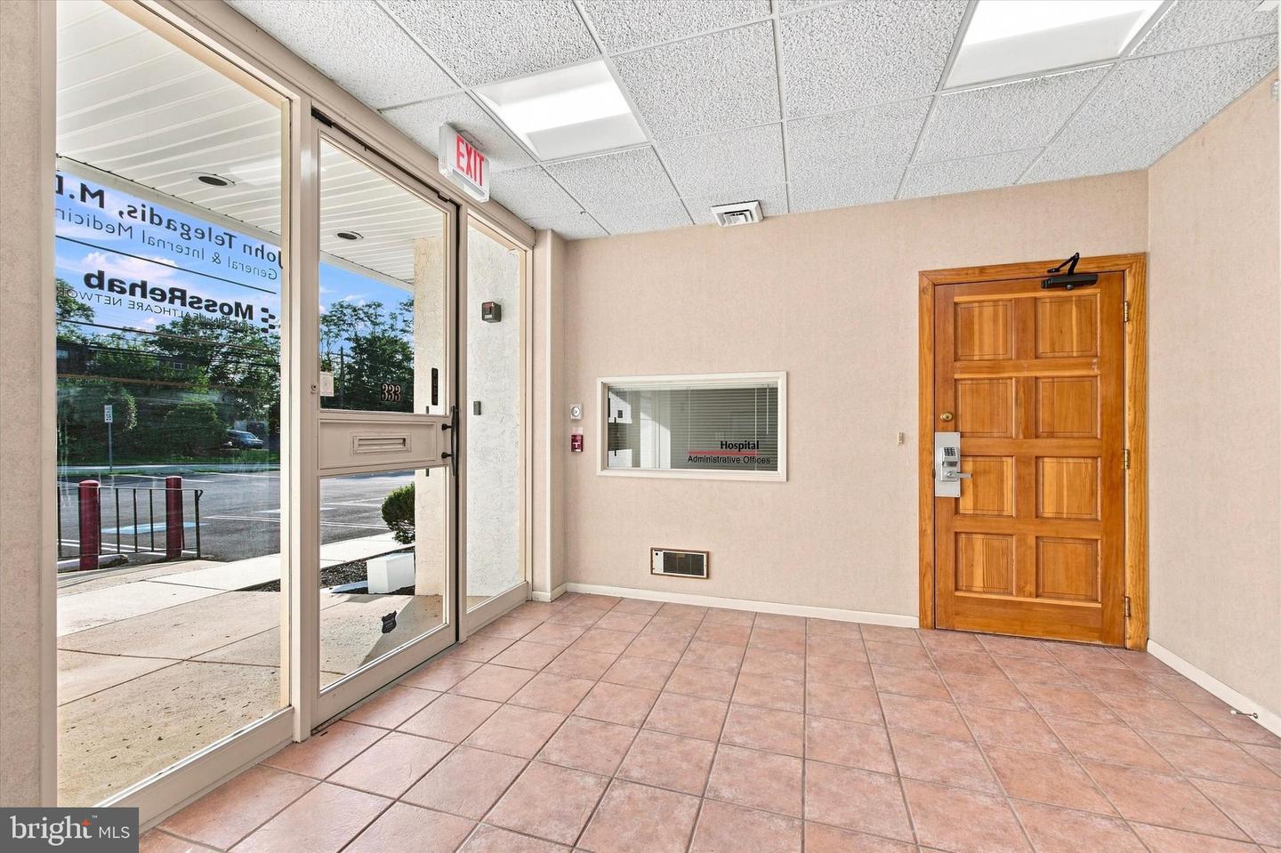 333 Township Line Rd Property Photo 4