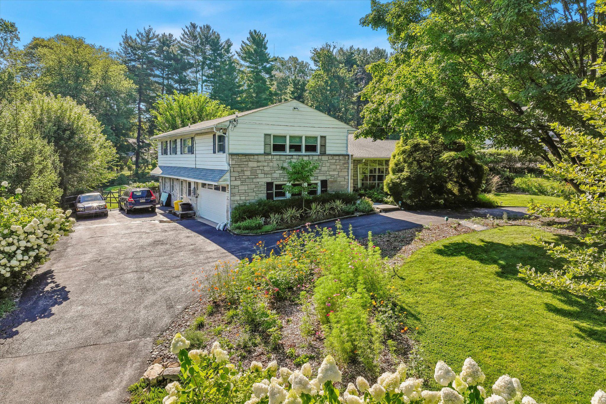 341 Sprague Rd Property Photo 57