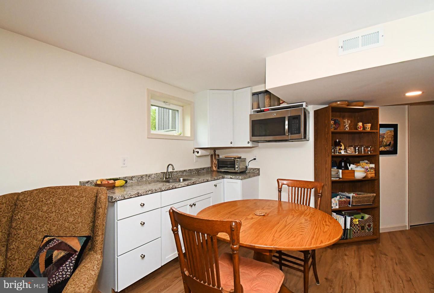 119 Colonial Dr Property Photo 32