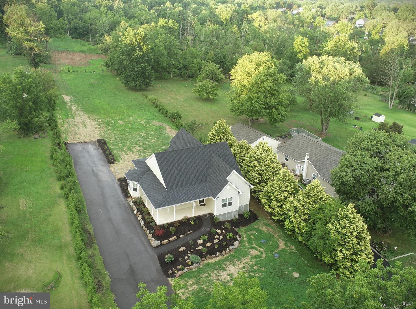 101 Cirak Ave Property Photo 22