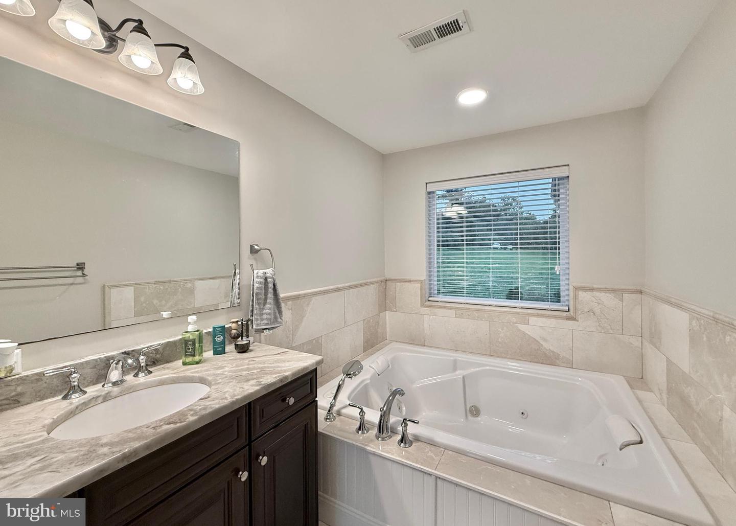 101 Cirak Ave Property Photo 48