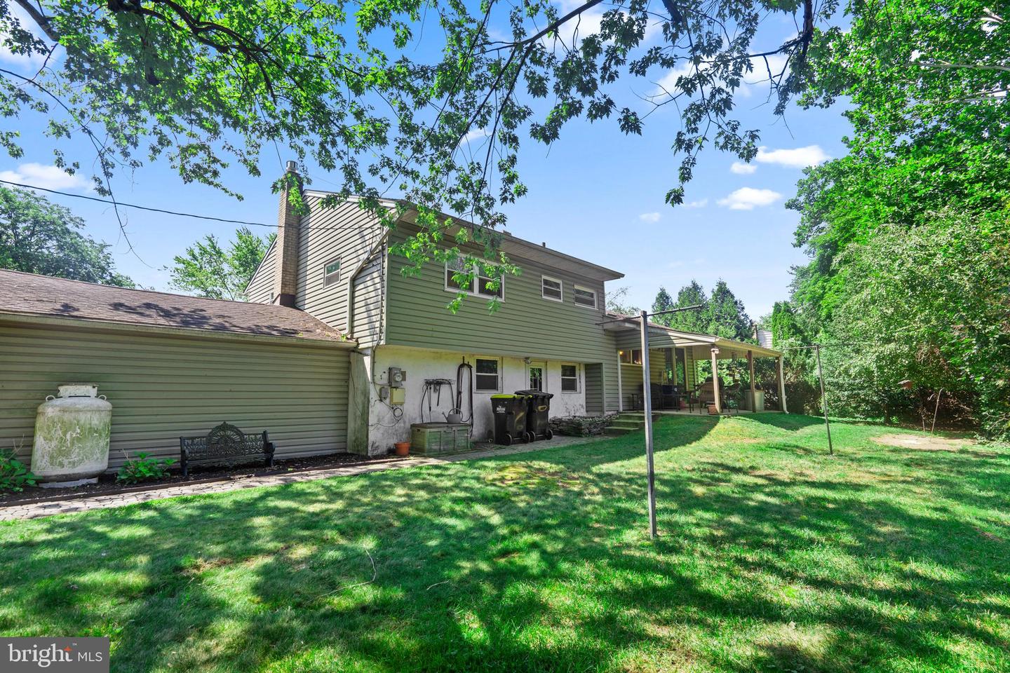 708 Oak Terrace Dr Property Photo 5