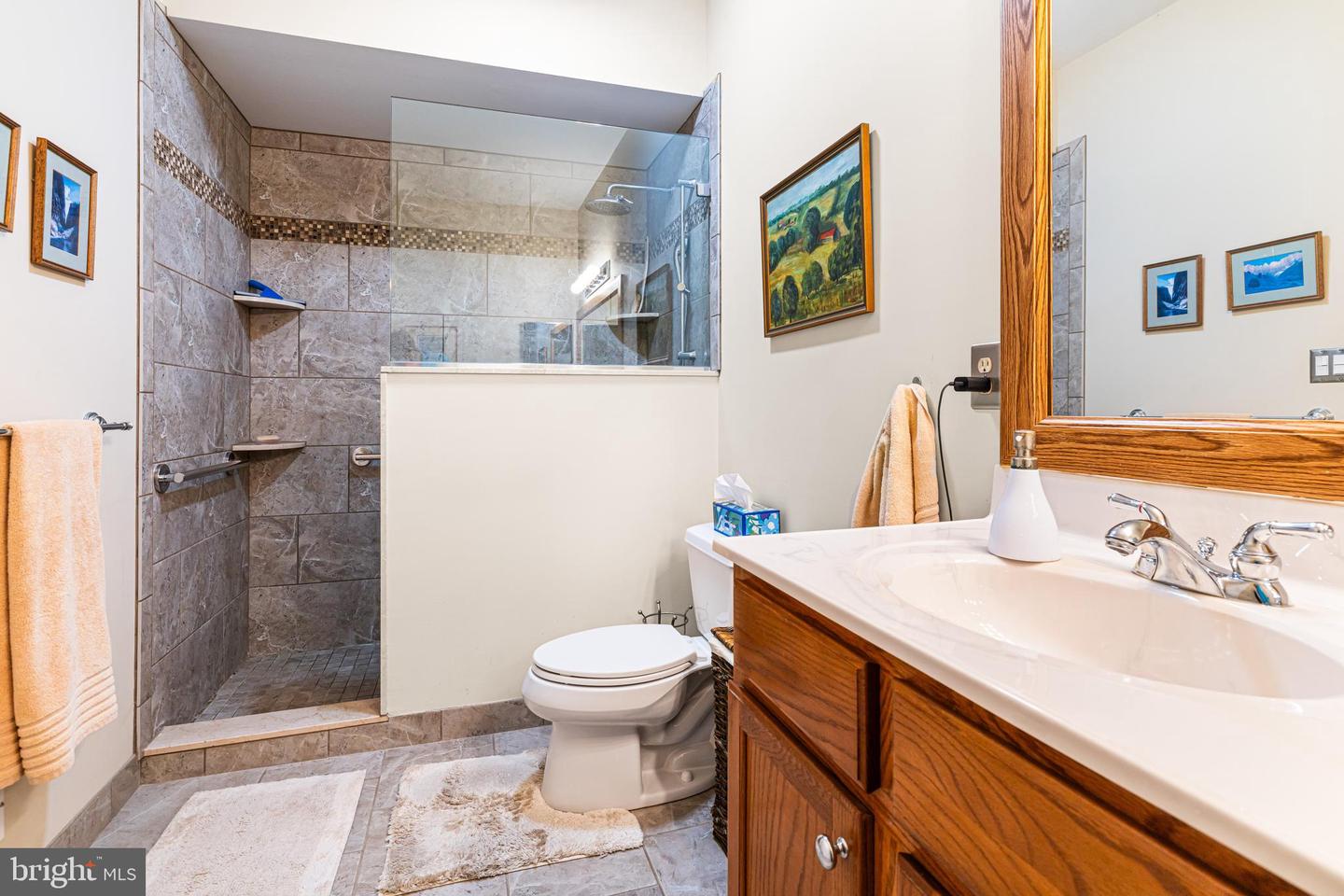 45 Westhampton Way Property Photo 20