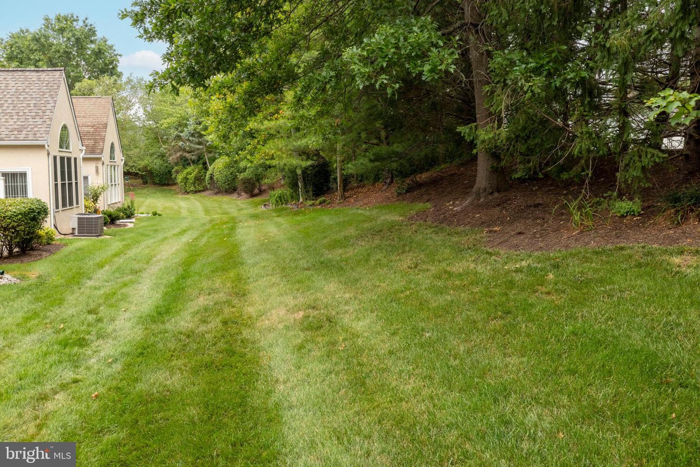 45 Westhampton Way Property Photo 31