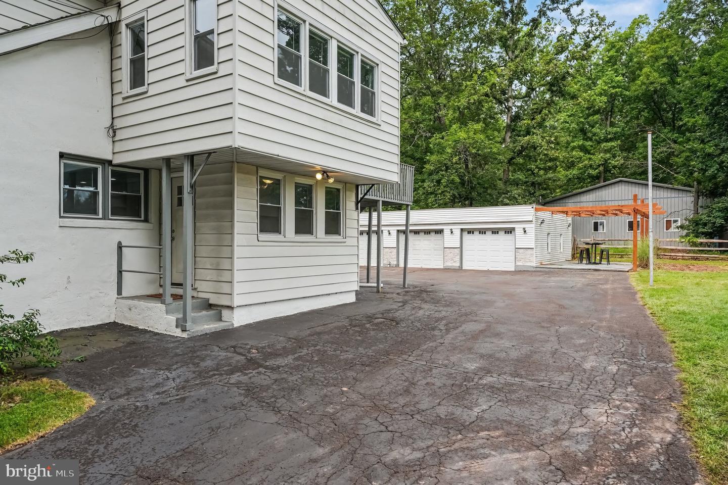 703 Evansburg Rd Property Photo 32