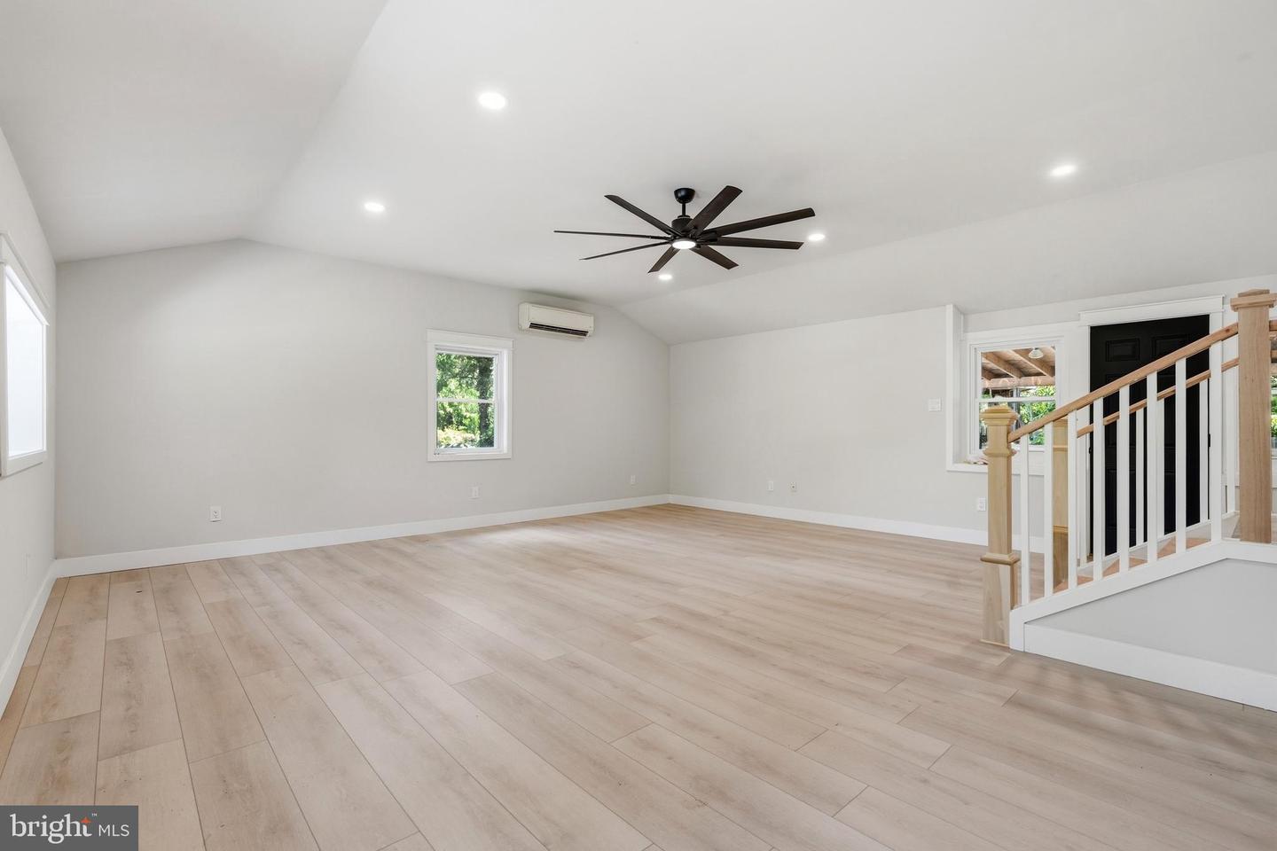 422 Privet Rd Property Photo 14