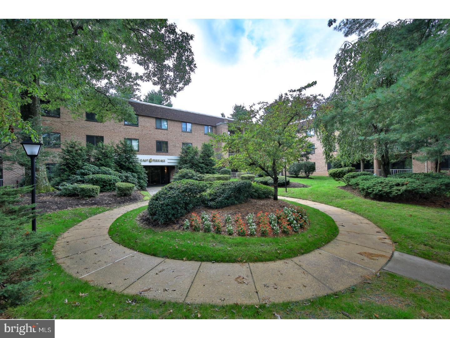 1650 OAKWOOD DR #E313 Property Photo 1
