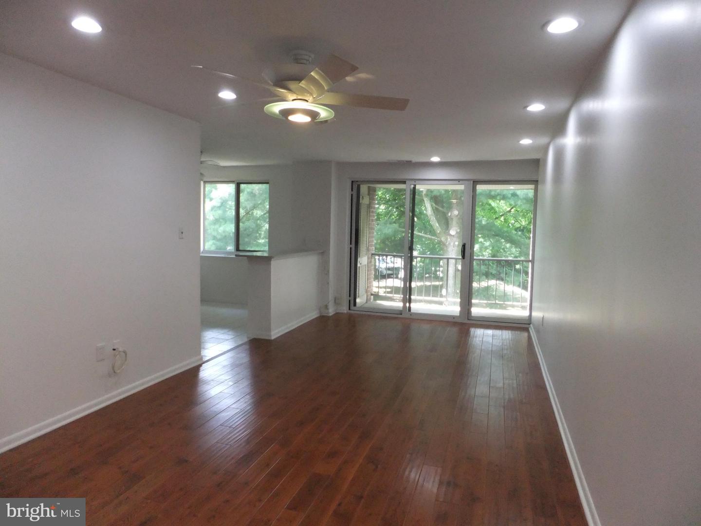 1650 Oakwood Dr #e313 Property Photo 8