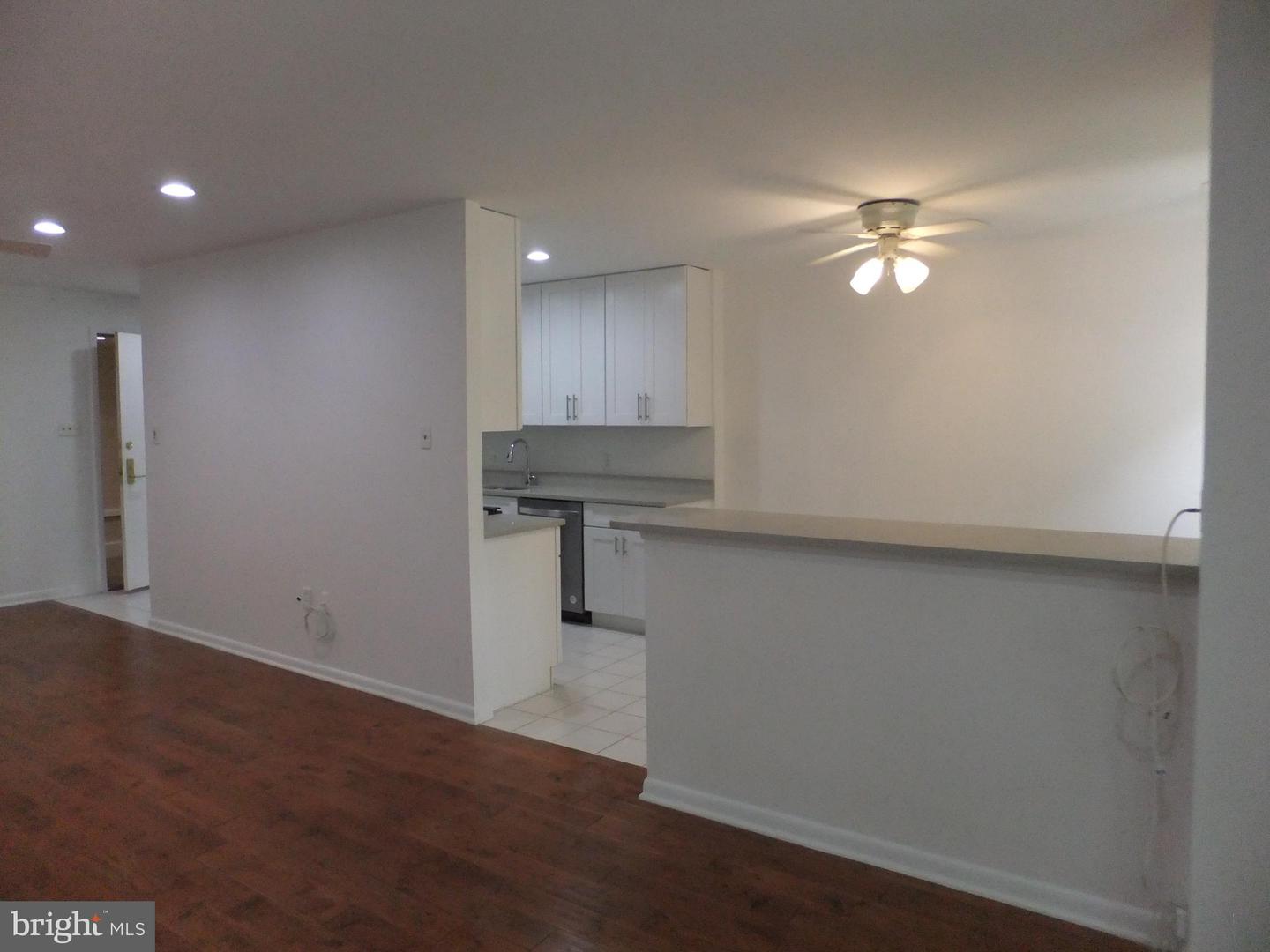 1650 Oakwood Dr #e313 Property Photo 9