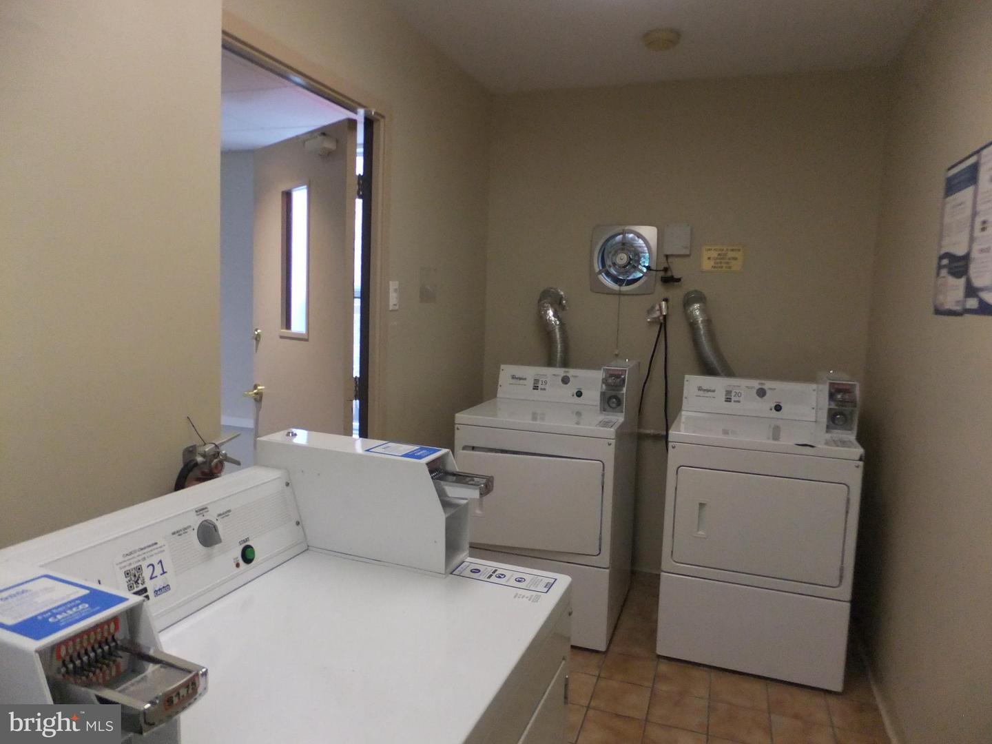 1650 Oakwood Dr #e313 Property Photo 30