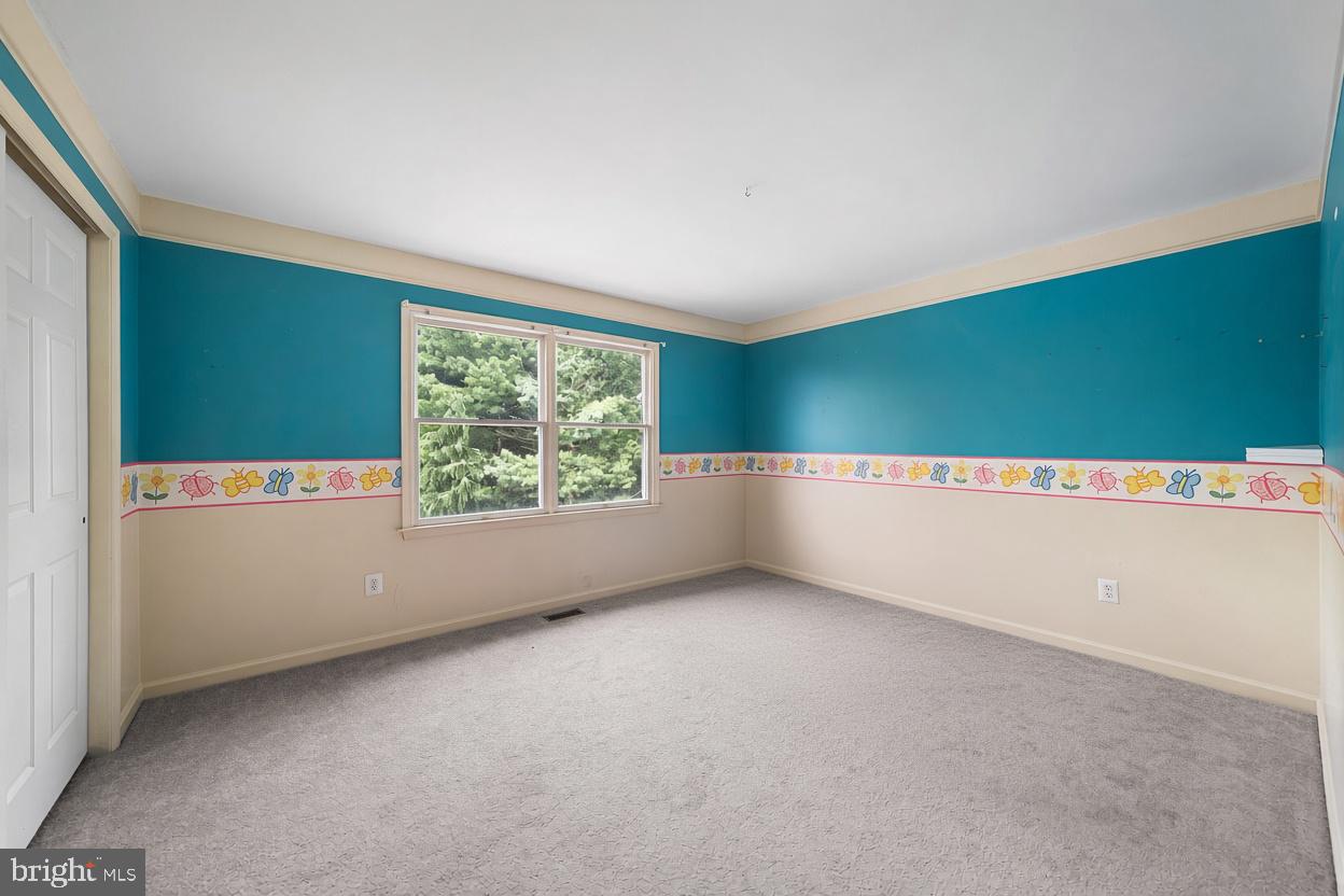 2111 Peregrine Cir Property Photo 36