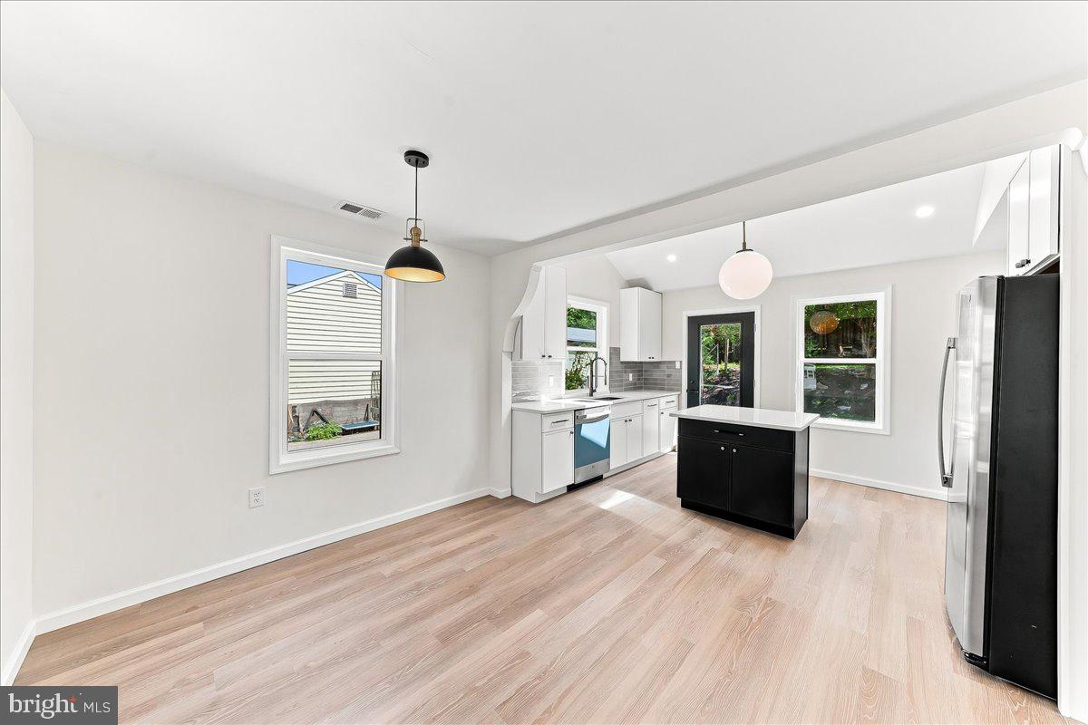 160 Hillview Rd # Property Photo 15