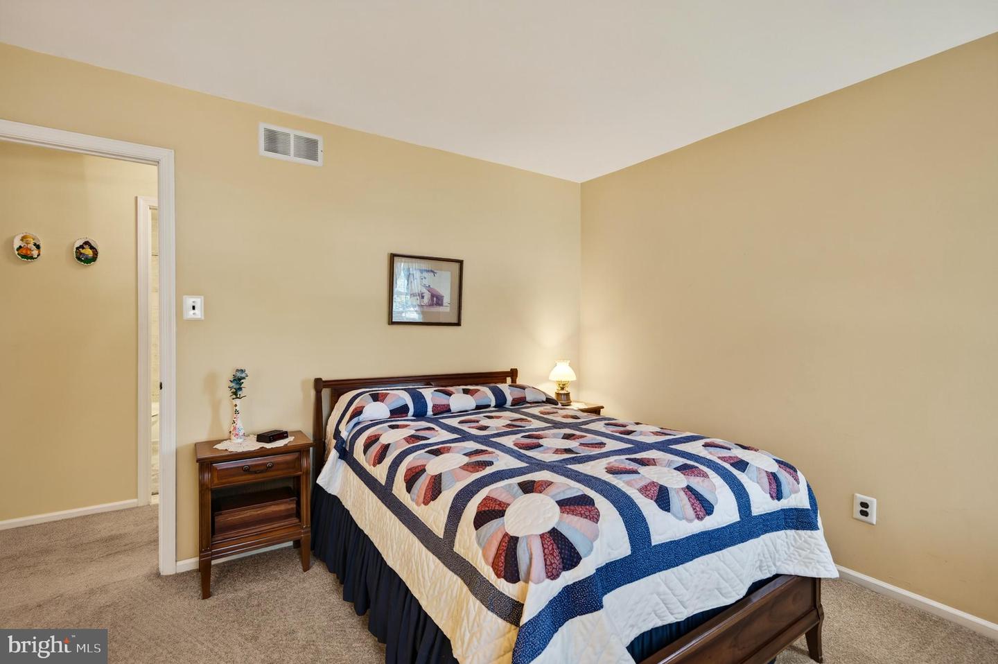 2035 Creek Way Property Photo 35