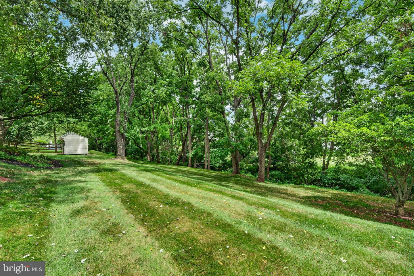 2035 Creek Way Property Photo 54