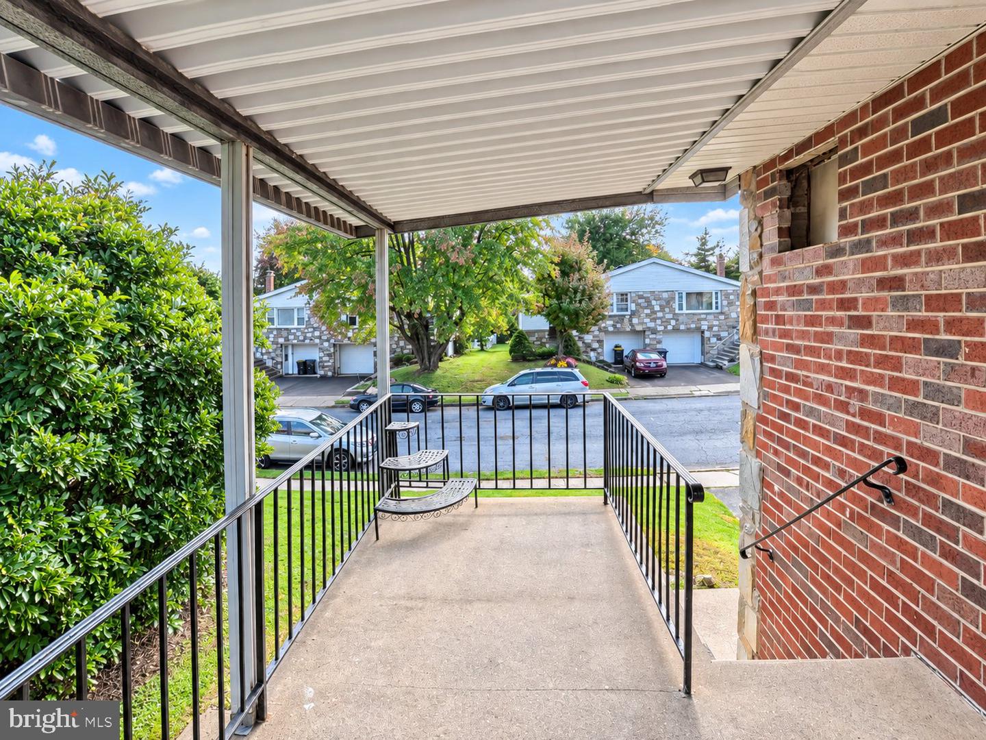 126 Oakland Ave # Property Photo 39