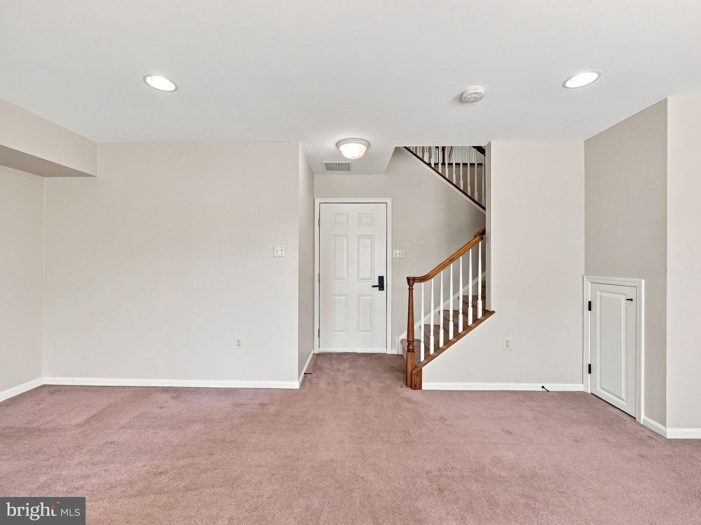 19 Rosy Ridge Ct Property Photo 8