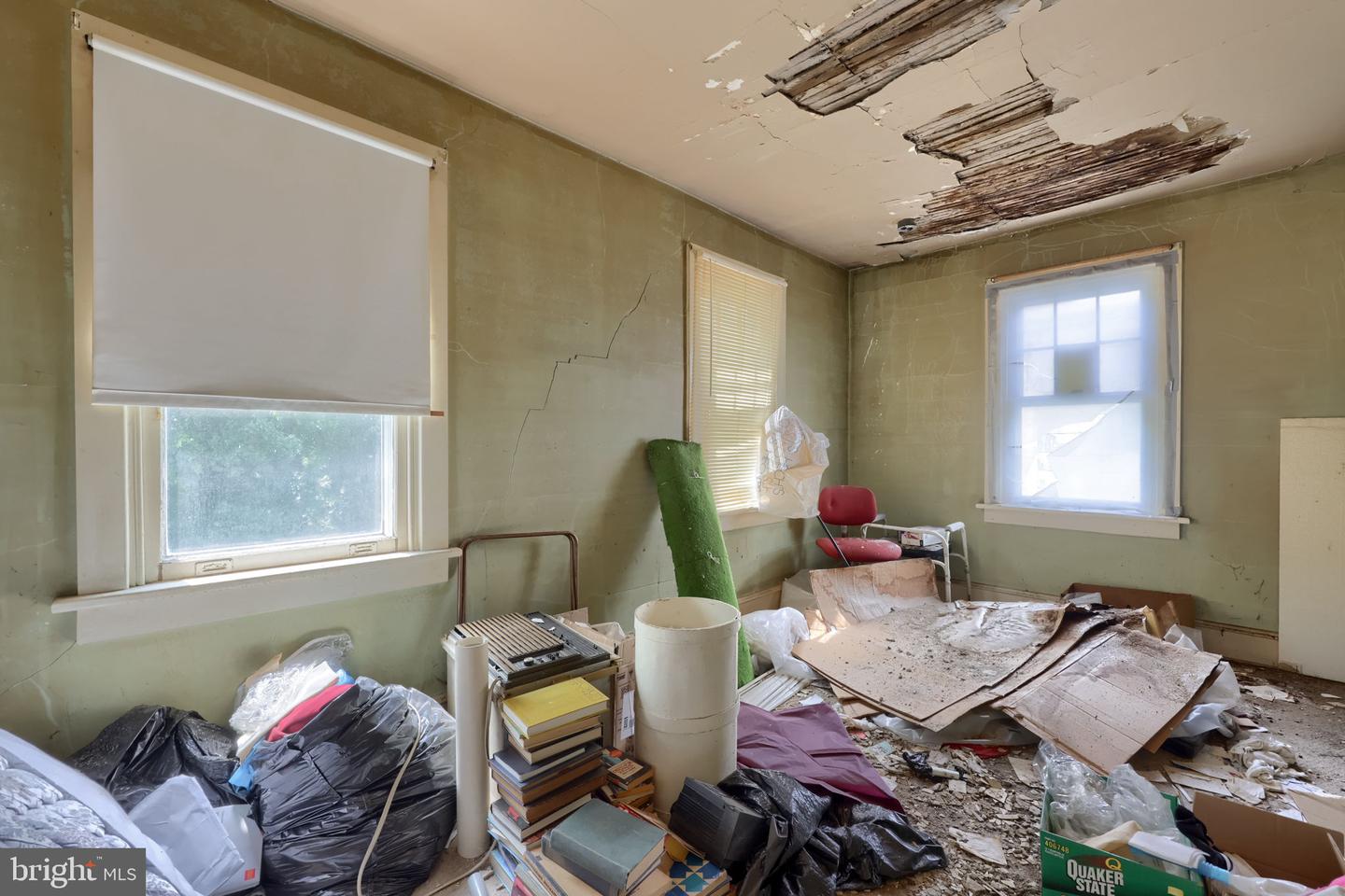 343 Oak Rd # Property Photo 10