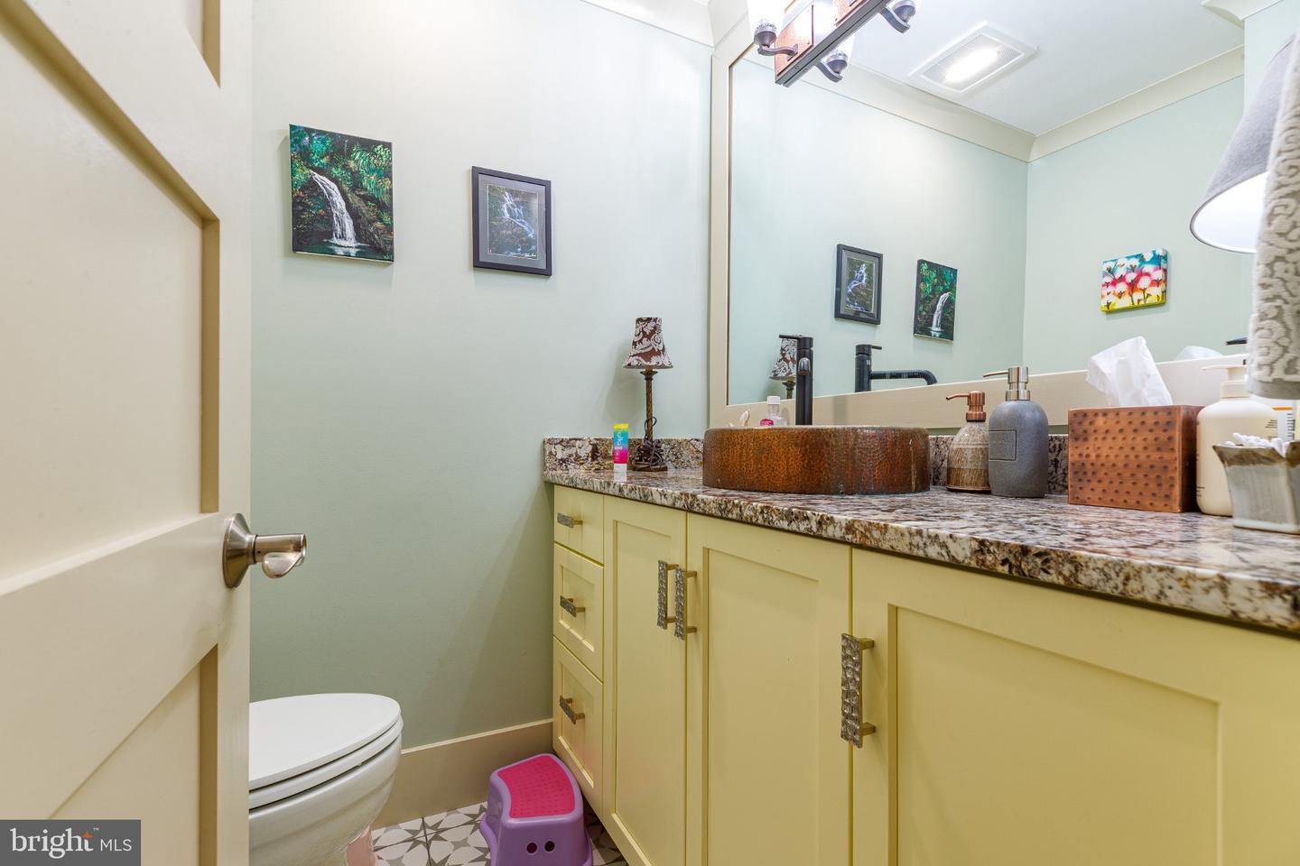 1135 Romsey Dr Property Photo 10
