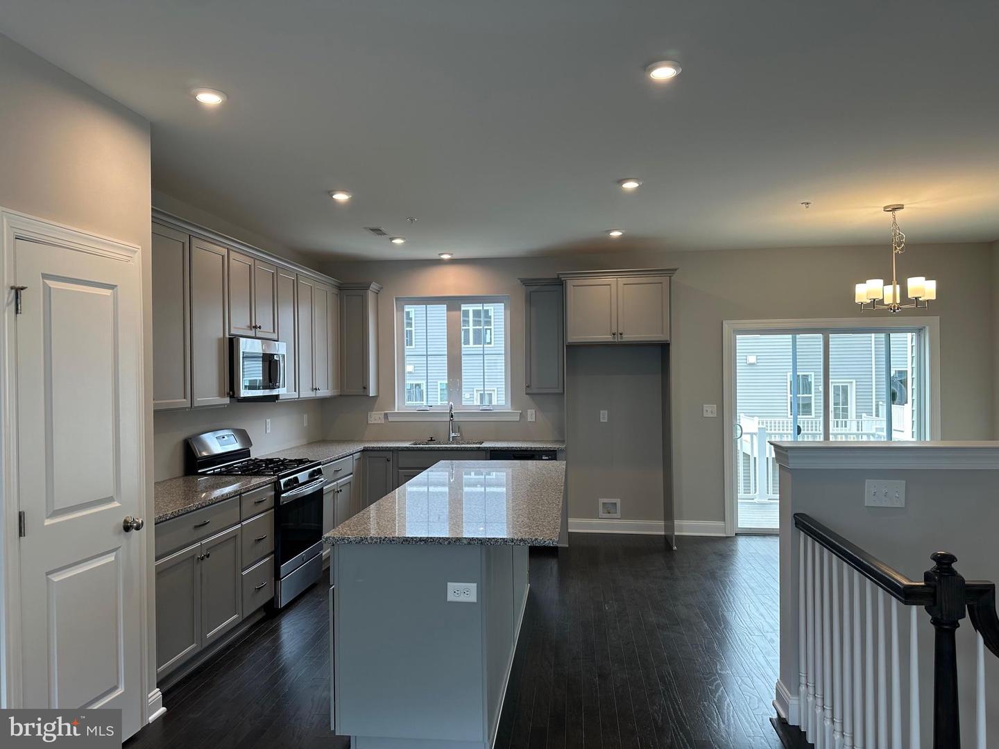 5 Copper Court Property Photo 2