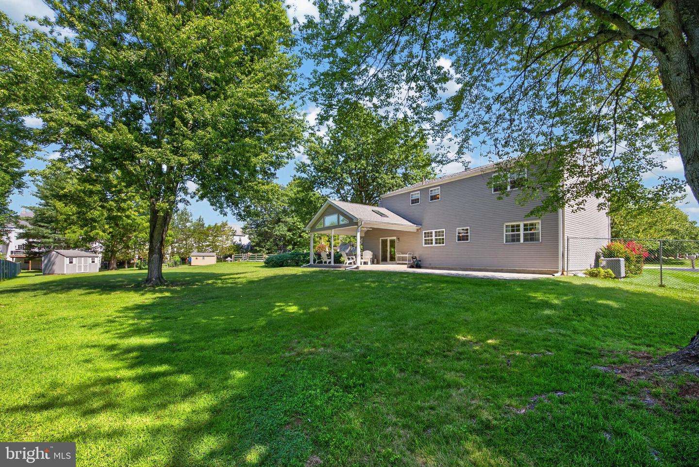 409 Laurel Ln Property Photo 42